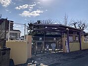 安岡幼稚園 徒歩9分。 690m