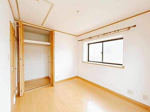 洋室を拡大表示