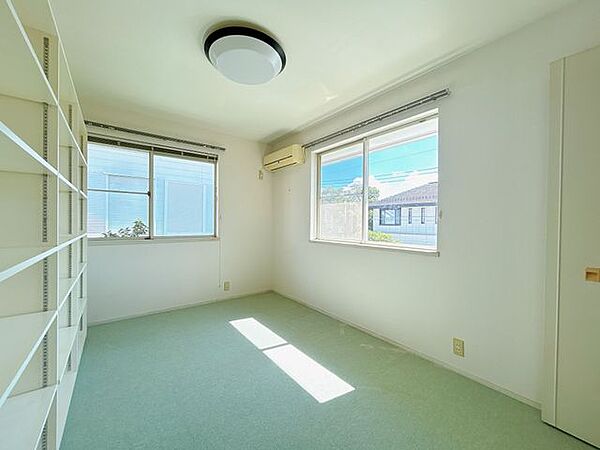 寝室を拡大表示