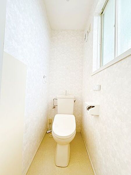 トイレを拡大表示