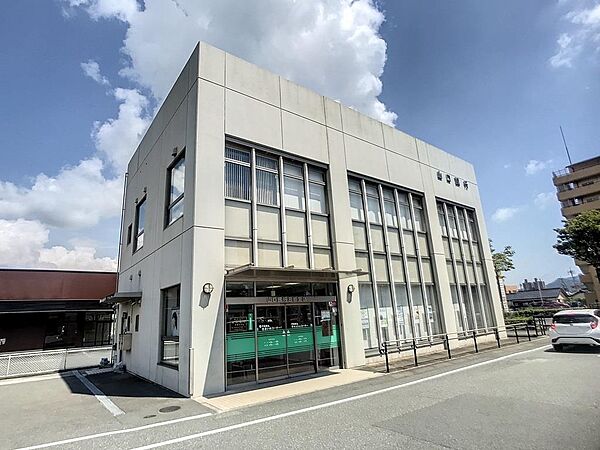 画像19:山口銀行吉敷支店(633m)