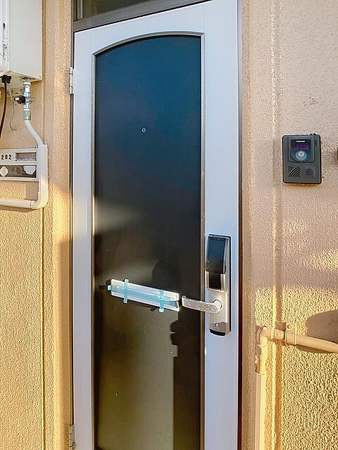 6 / 14