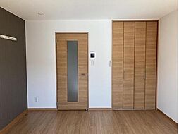 ラテラスIII 102 1階1Kの室内