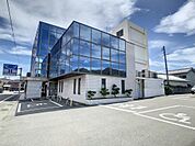 西中国信用金庫小郡支店(1、264m)