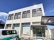 萩山口信用金庫竪小路支店(505m)
