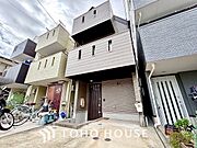 住まいが放つ、洗練された存在感。外観が映し出す、新しい生活の幕開け。