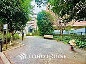 敷地内公園 距離約10m