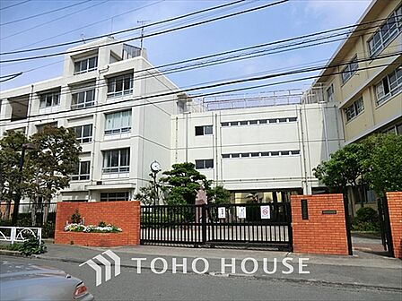 川崎市立向丘中学校 距離約200m