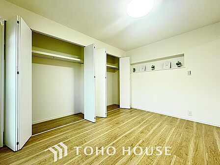 使いやすく美しい収納で、心地よい暮らしをお約束します。スタイリッシュな収納で、美しく整頓されたライフスタイルを。