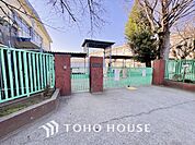 世田谷区立砧小学校 距離約900m