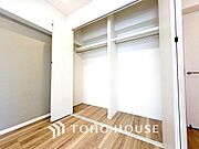 お子様のおもちゃやゴルフバック等、大きなお荷物をお持ちの方や、お荷物が多い方でも安心のスペースです。