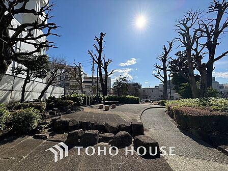 くぬぎ公園 距離約850m