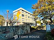 多摩市市立多摩永山中学校 距離約1200m