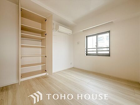 くつろぎと穏やかなひととき。居室での自由な時間が、特別な日常を彩ります。