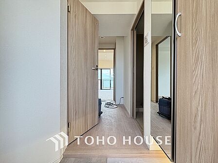 玄関から広がる、心地よい毎日。新しい一歩がここから始まります。