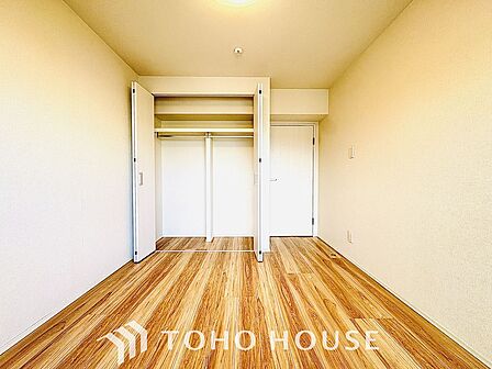 広々としたお部屋は、インテリアを考える楽しみもありますね。