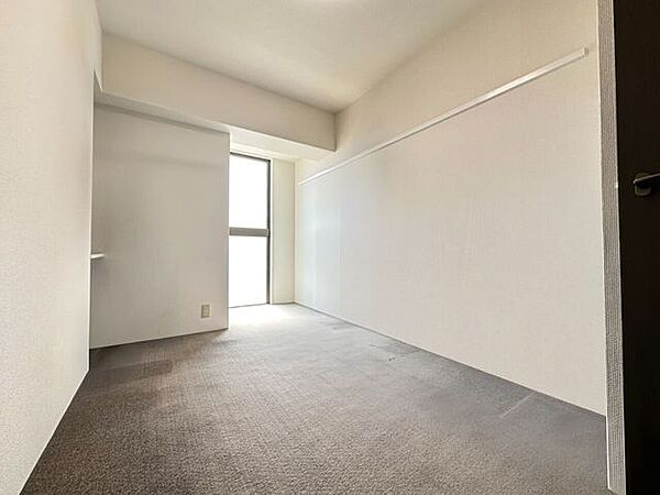 洋室を拡大表示