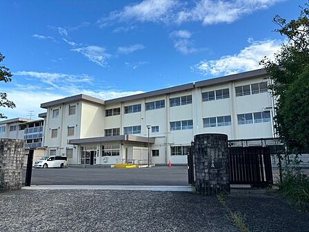 四日市市市立常磐中学校 2500m