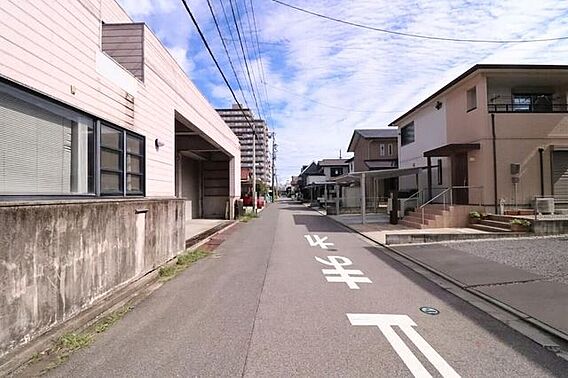 ＊南東側前面道...