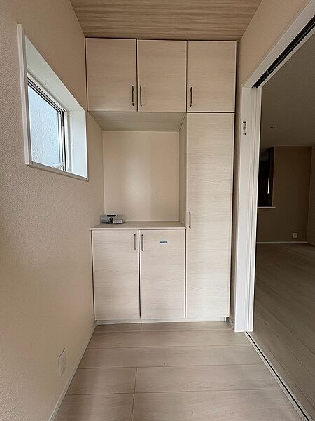 玄関を拡大表示