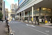 敷地北西側の前面道路