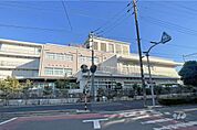 鹿浜菜の花中学校[公立]の外観