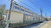 中島根小学校[公立]の外観