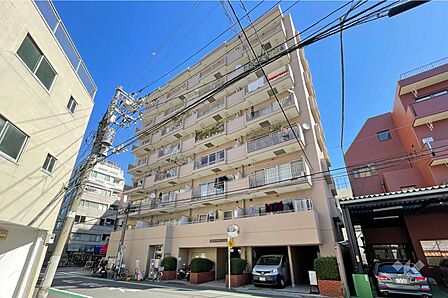 日暮里ダイヤモンドマンションの外観（南西側から）