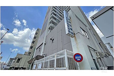 根岸図書館の外観