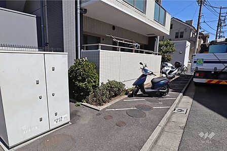 バイク置場