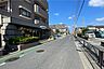 その他：敷地東側の前面道路