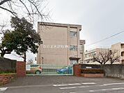 入間市立藤沢南小学校 819m
