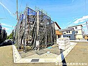 現在建築中の現場で工事進行中です。現地写真（2026年6月7日撮影）をご覧ください。