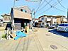 外観：現在建築中の現場で工事進行中です。現地写真（2026年10月3日撮影）をご覧ください。