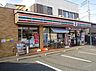 周辺：セブンイレブン清瀬中清戸5丁目店まで徒歩11分823ｍ！急な買い足しにもすぐ対応でき、忙しい日常をしっかりサポートしてくれます。