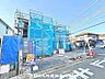 外観：現在建築中の現場で工事進行中です。現地写真（2026年10月12日撮影）をご覧ください。
