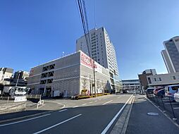 【スーパー】BeLX(ベルクス) 東松戸店まで159ｍ