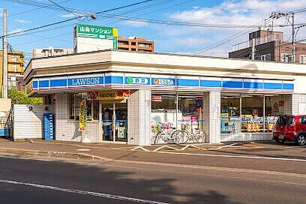 画像18:ローソン札幌南16条西店 350m