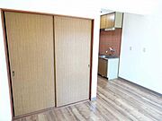 インテリアの設置しやすい洋室