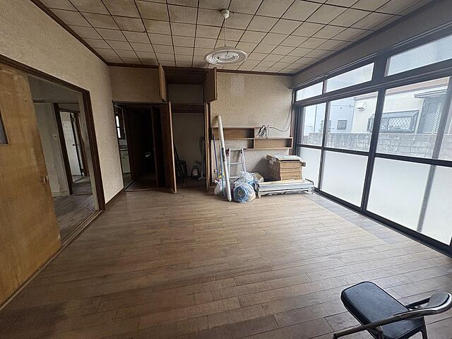 室内