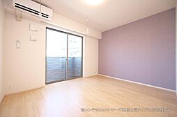 イーストブルー　Ｉ 204 2階1LDKのリビング/ダイニング