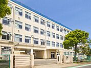 横浜市立上郷中学校…約1100m（徒歩14分）