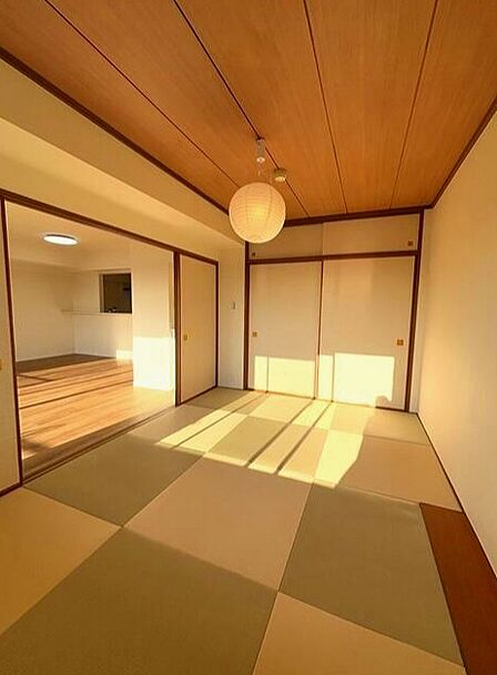 ◎客間としても使える和室は約6.4帖♪お洒落な琉球畳になっています♪