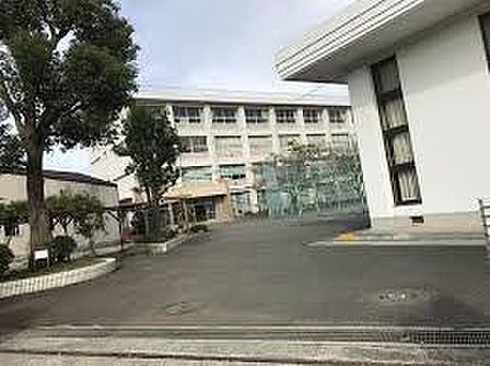 ◎横須賀市立追浜中学校…徒歩23分