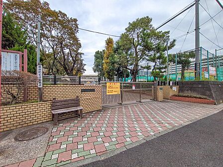 ■横浜市立根岸小学校