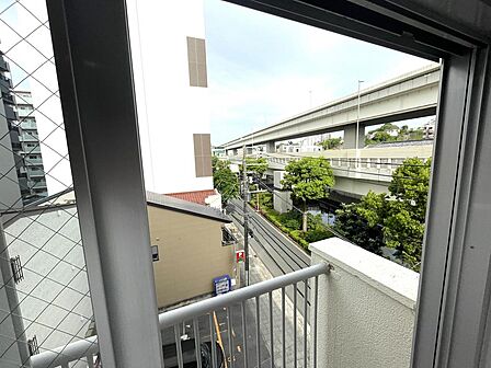 北東側バルコニーからの眺望