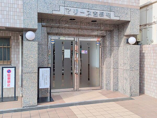 エントランスを拡大表示