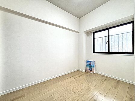 ◎寝室としても書斎としても使える洋室♪
