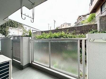 ◎洗濯物がしっかり干せるバルコニーです
