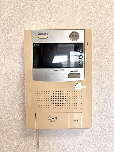 安心感のあるモニター付きインターホン